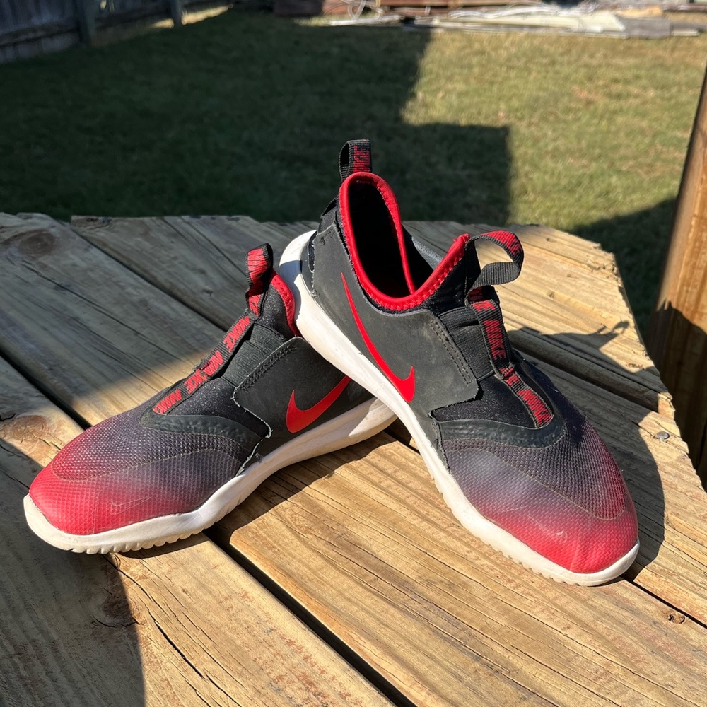 Boys Nikes
